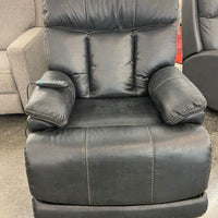 Flexsteel Clive Power Recliner with Power Headrest & Lumbar