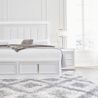 HH11-115 (5 Piece) White Lacquer Bedroom Set with LED Lighting & Rhinestone Details – Modern Glam Style