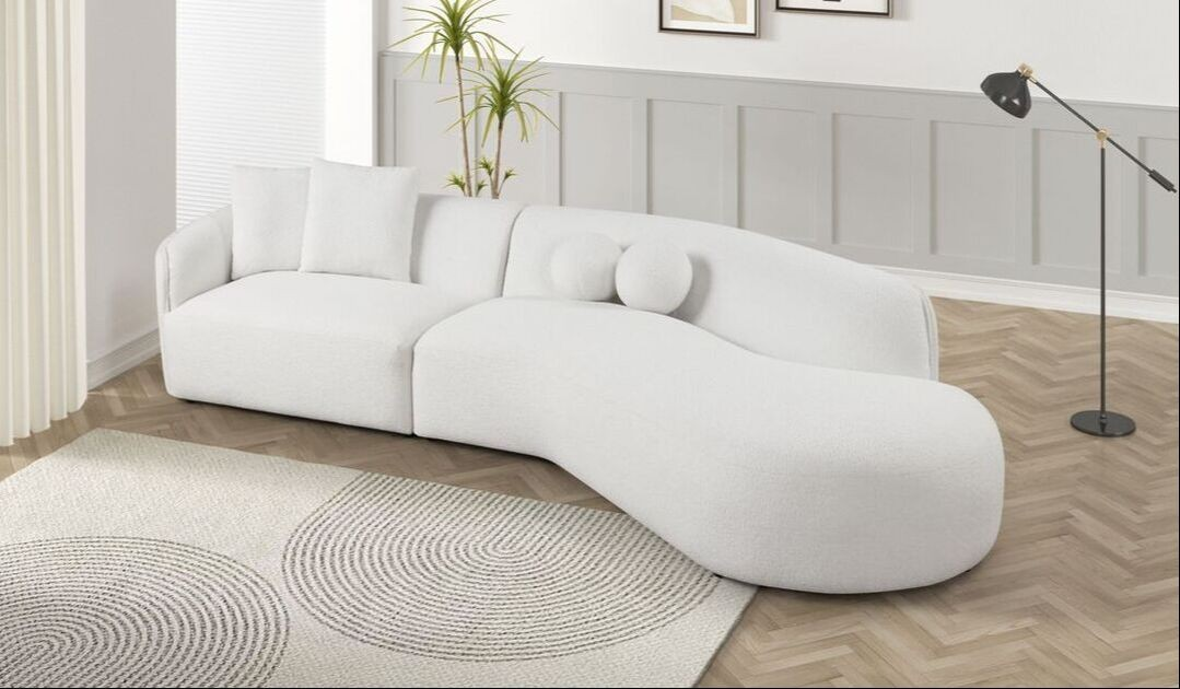 Modern Beige Sectional – Compact Comfort with Unique Round & Square Pillows